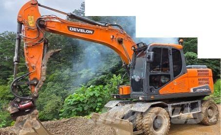 Doosan D 140W-5 Wheeled Excavators