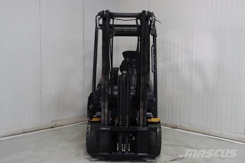 CAT EP35N Electric Forklifts