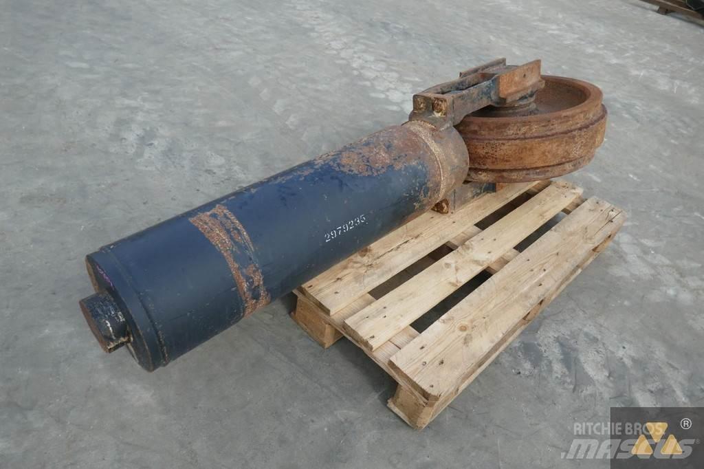CAT 357-7560 Chassis and suspension