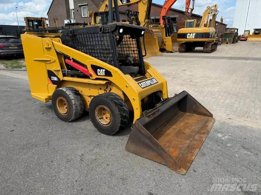 CAT 226B3 Skid Steer Loaders