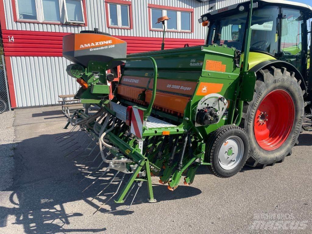 Amazone D9 3000 Farm Drills