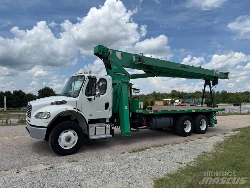 Freightliner M2 Crawler Cranes