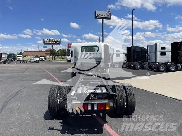 Isuzu NRR Cab & Chassis Trucks