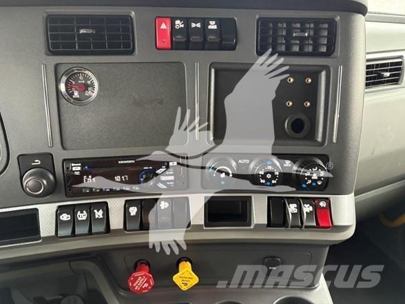 Kenworth T680 Conventional Trucks / Tractor Trucks