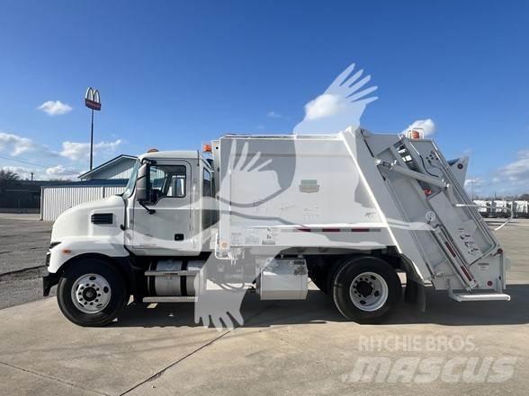Mack MD6 Garbage Trucks / Recycling Trucks