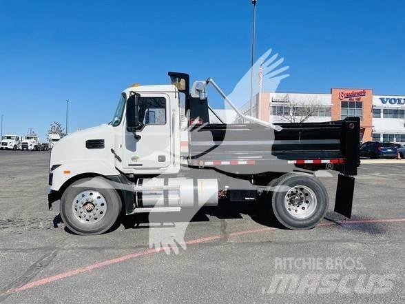 Mack MD6 Dump Trucks