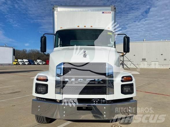 Mack MD6 Other