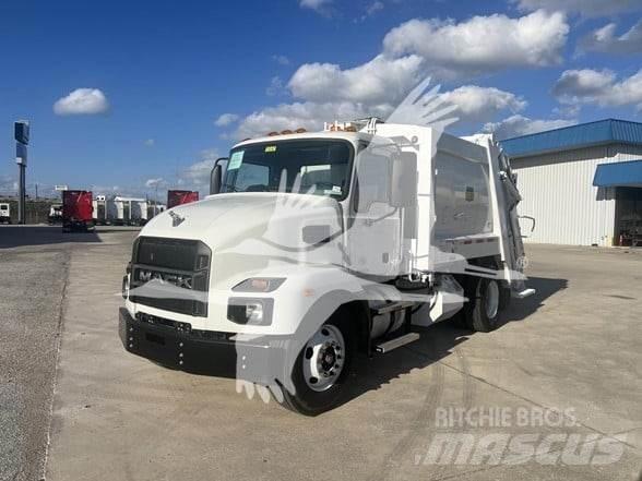 Mack MD6 Garbage Trucks / Recycling Trucks
