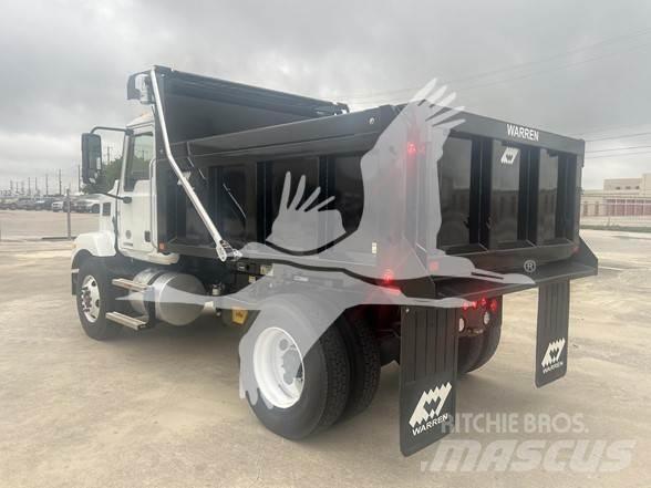 Mack MD6 Dump Trucks
