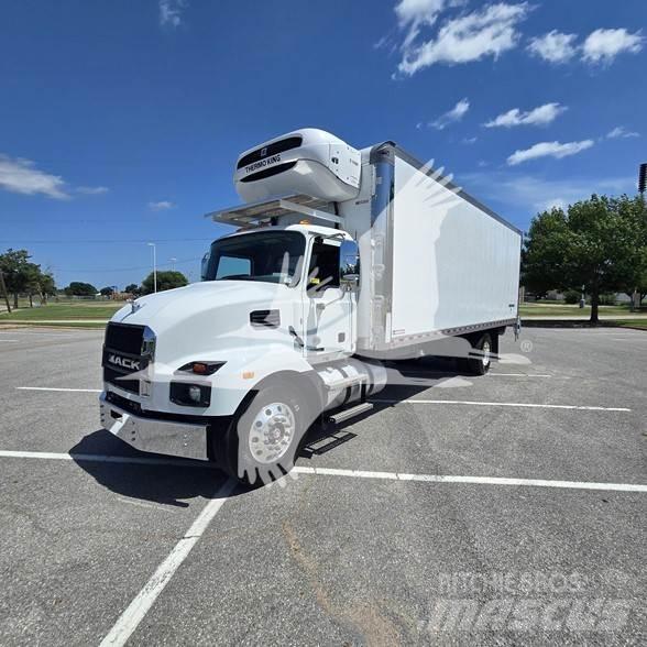 Mack MD6 Other