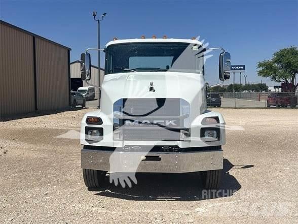 Mack MD7 Cab & Chassis Trucks
