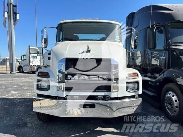 Mack MD7 Cab & Chassis Trucks