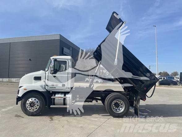 Mack MD7 Dump Trucks