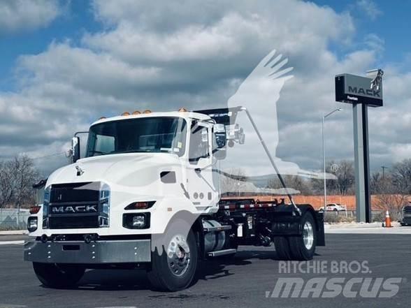 Mack MD7 Other