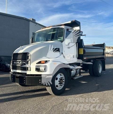 Mack MD7 Dump Trucks