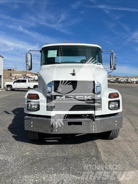 Mack MD7 Cab & Chassis Trucks
