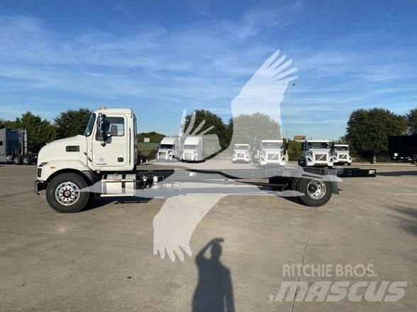 Mack MD7 Cab & Chassis Trucks