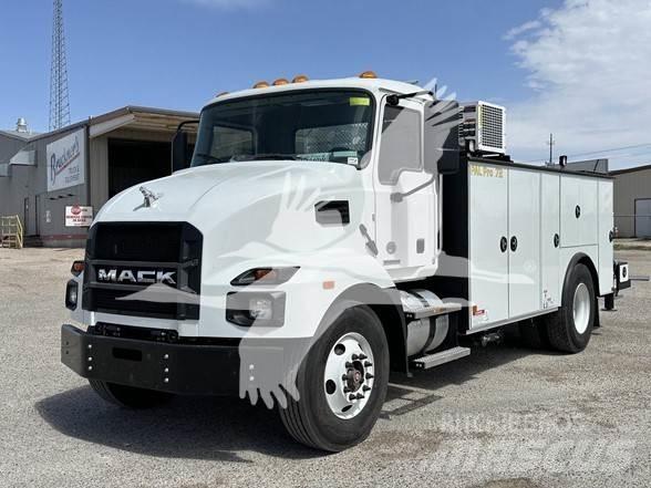 Mack MD7 Other