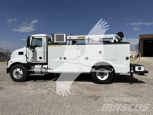 Mack MD7 Other