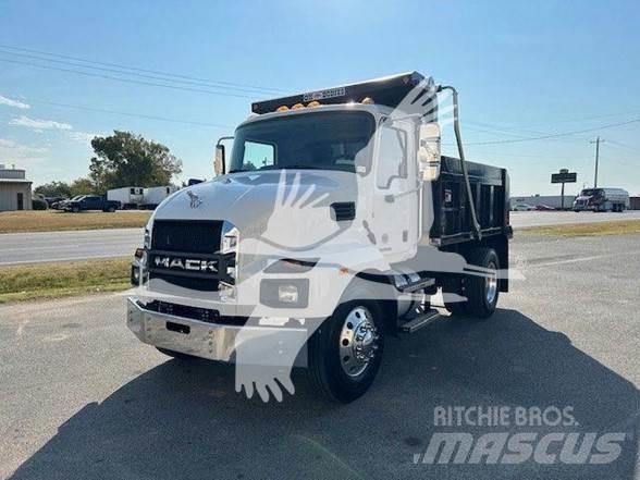 Mack MD7 Dump Trucks