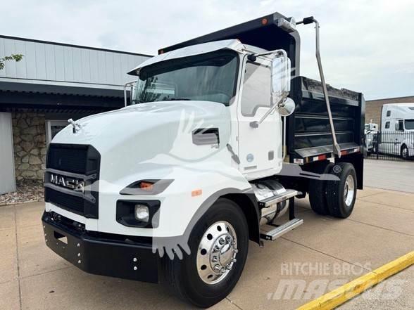 Mack MD7 Dump Trucks