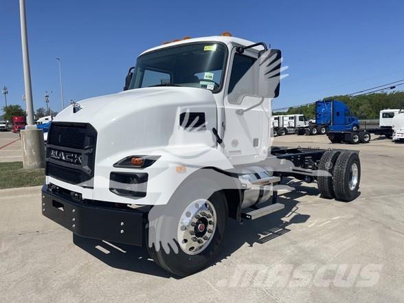 Mack MD7 Cab & Chassis Trucks