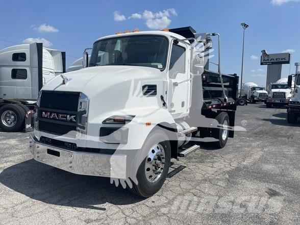 Mack MD7 Dump Trucks