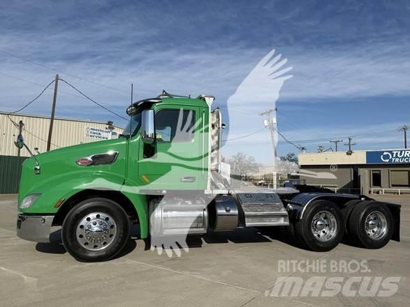 Peterbilt 579 Conventional Trucks / Tractor Trucks