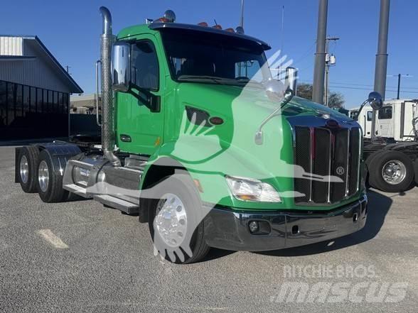 Peterbilt 579 Conventional Trucks / Tractor Trucks