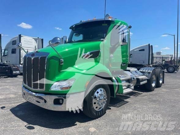 Peterbilt 579 Conventional Trucks / Tractor Trucks