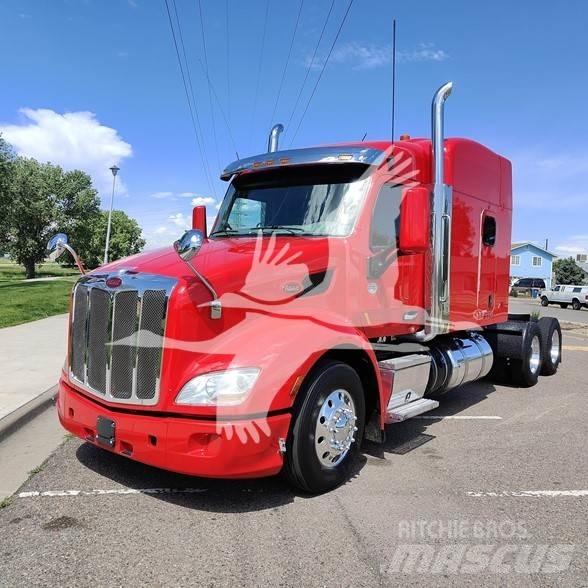 Peterbilt 579 Conventional Trucks / Tractor Trucks