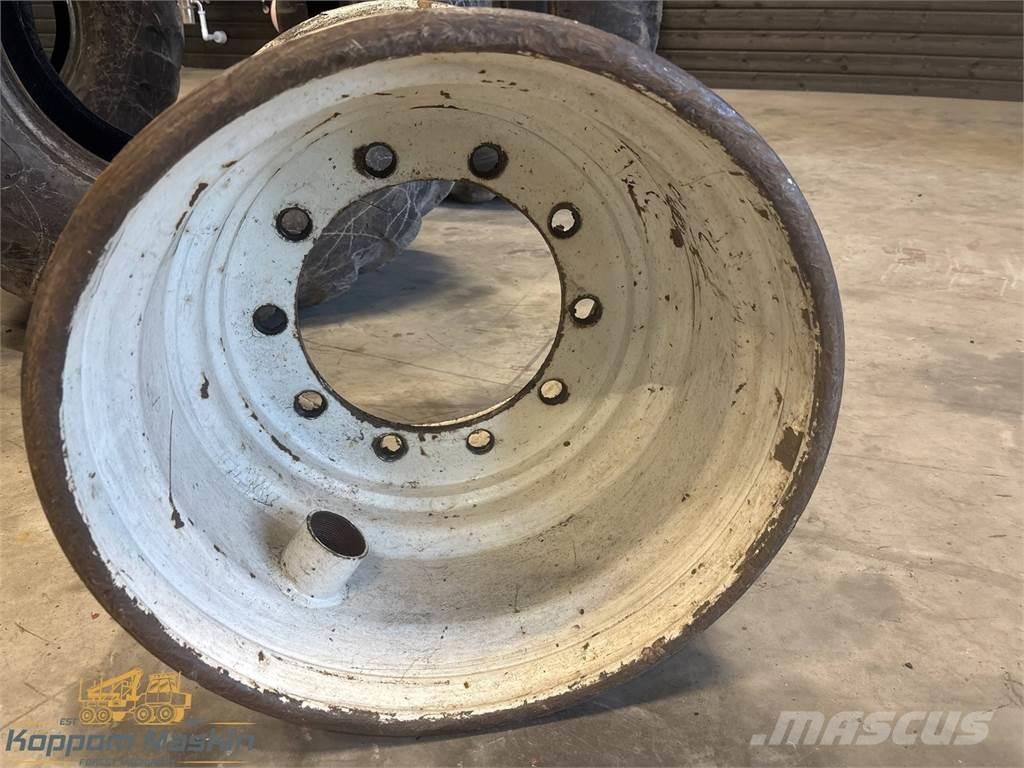 Gremo 950 20x22,5 Tires, wheels and rims