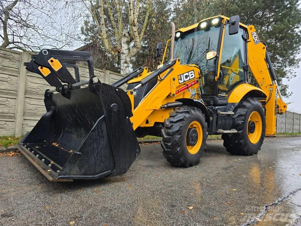 JCB 3CX PLUS Backhoe Loaders