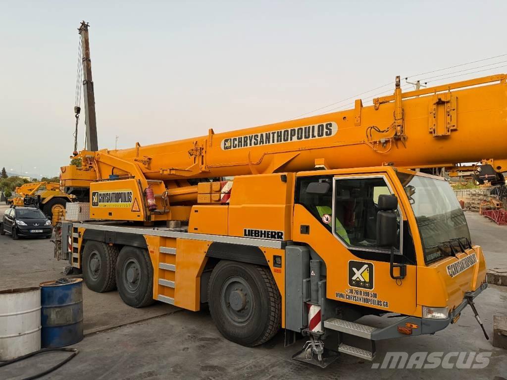 Liebherr LTM 1055-1 Mobile and all terrain cranes