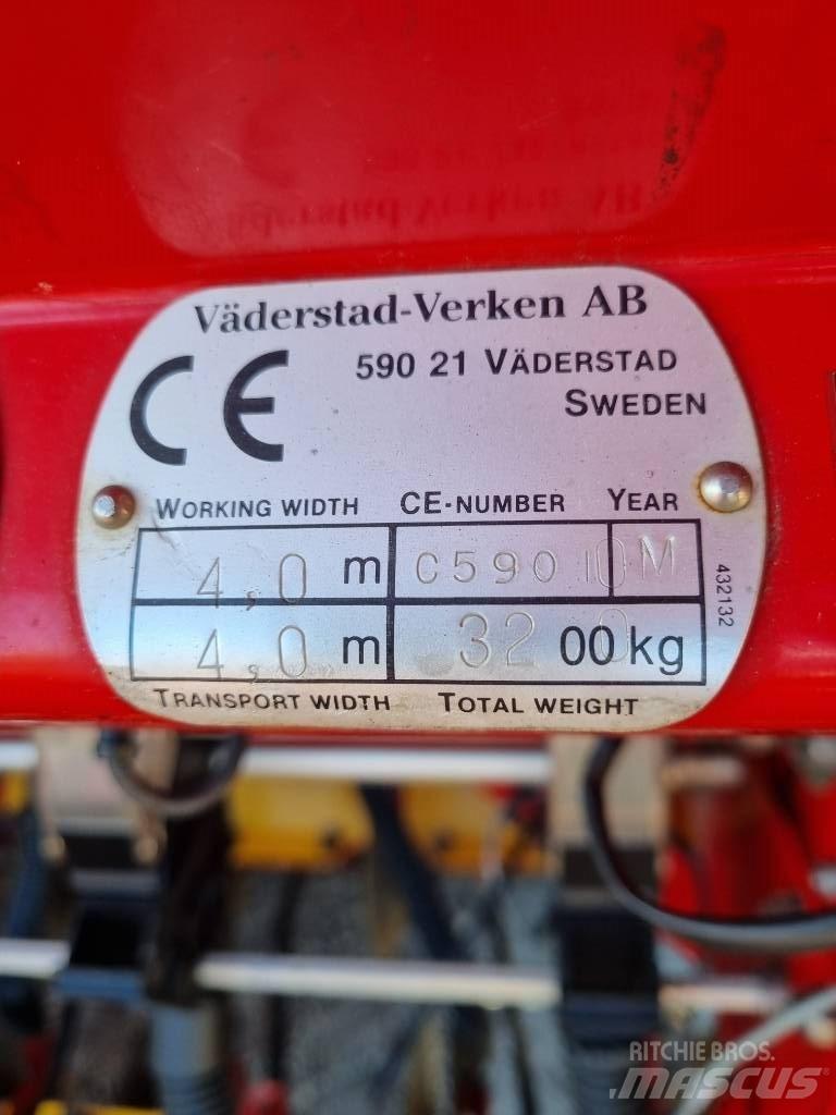 Väderstad 400C Drills