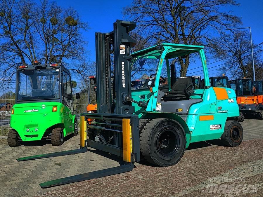 Mitsubishi FD50NT Diesel Forklifts