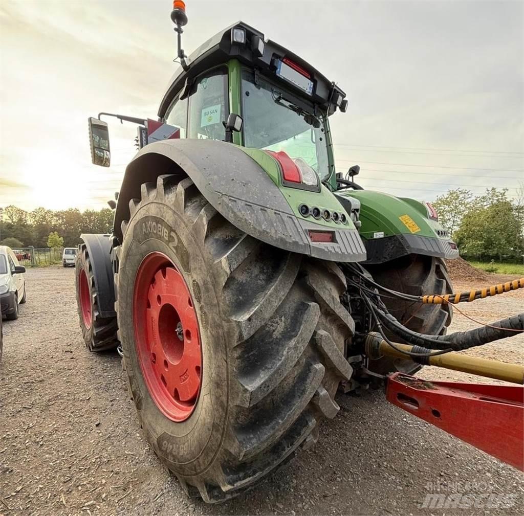 Fendt 1050 Tractors