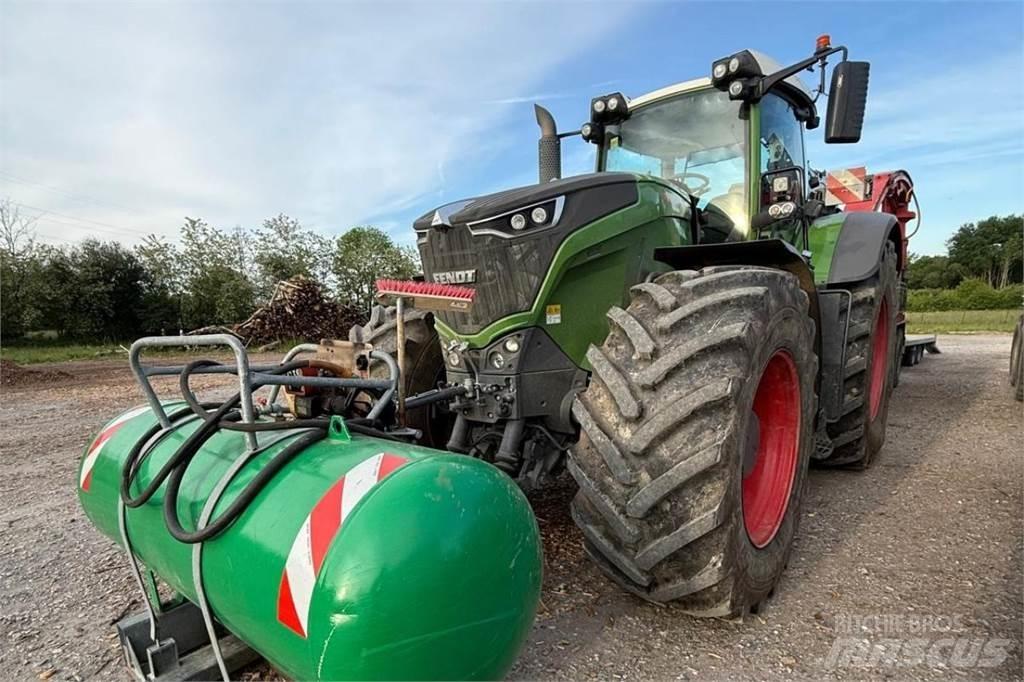 Fendt 1050 Tractors