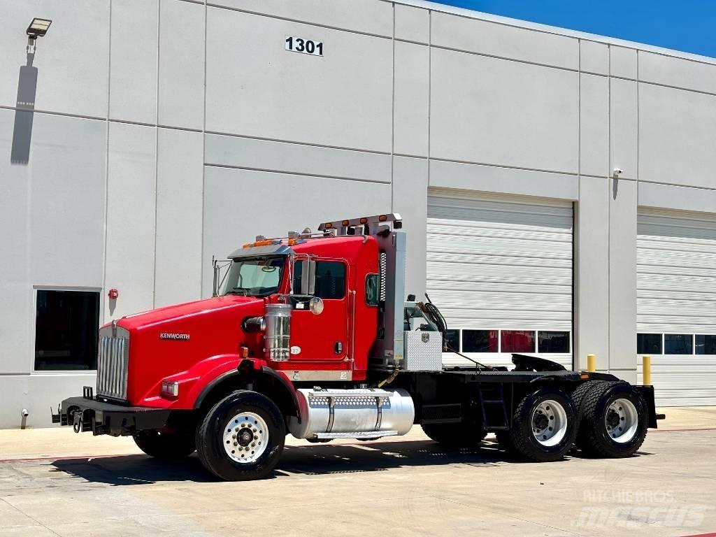 Kenworth T 800 Tow Trucks / Wreckers