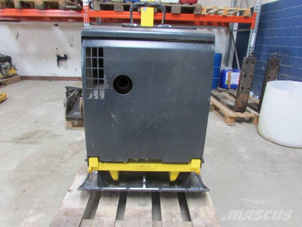 Bomag BPR 70/70 DE Plate Compactors