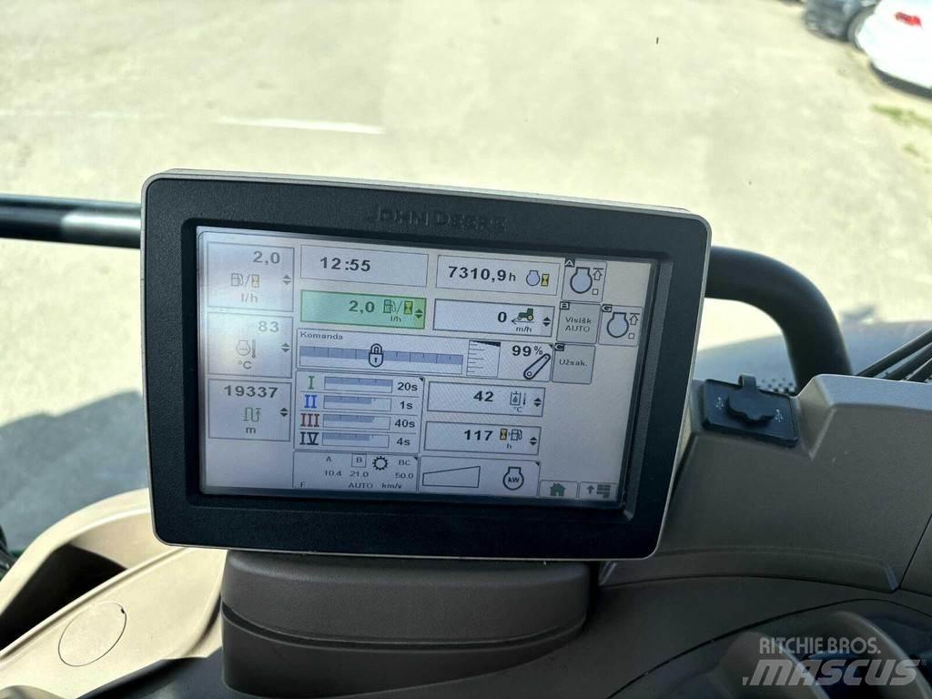 John Deere 6150R Tractors