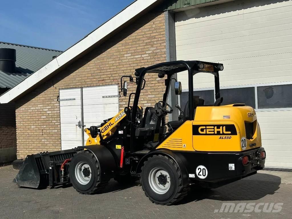 Gehl AL550 Wheel Loaders