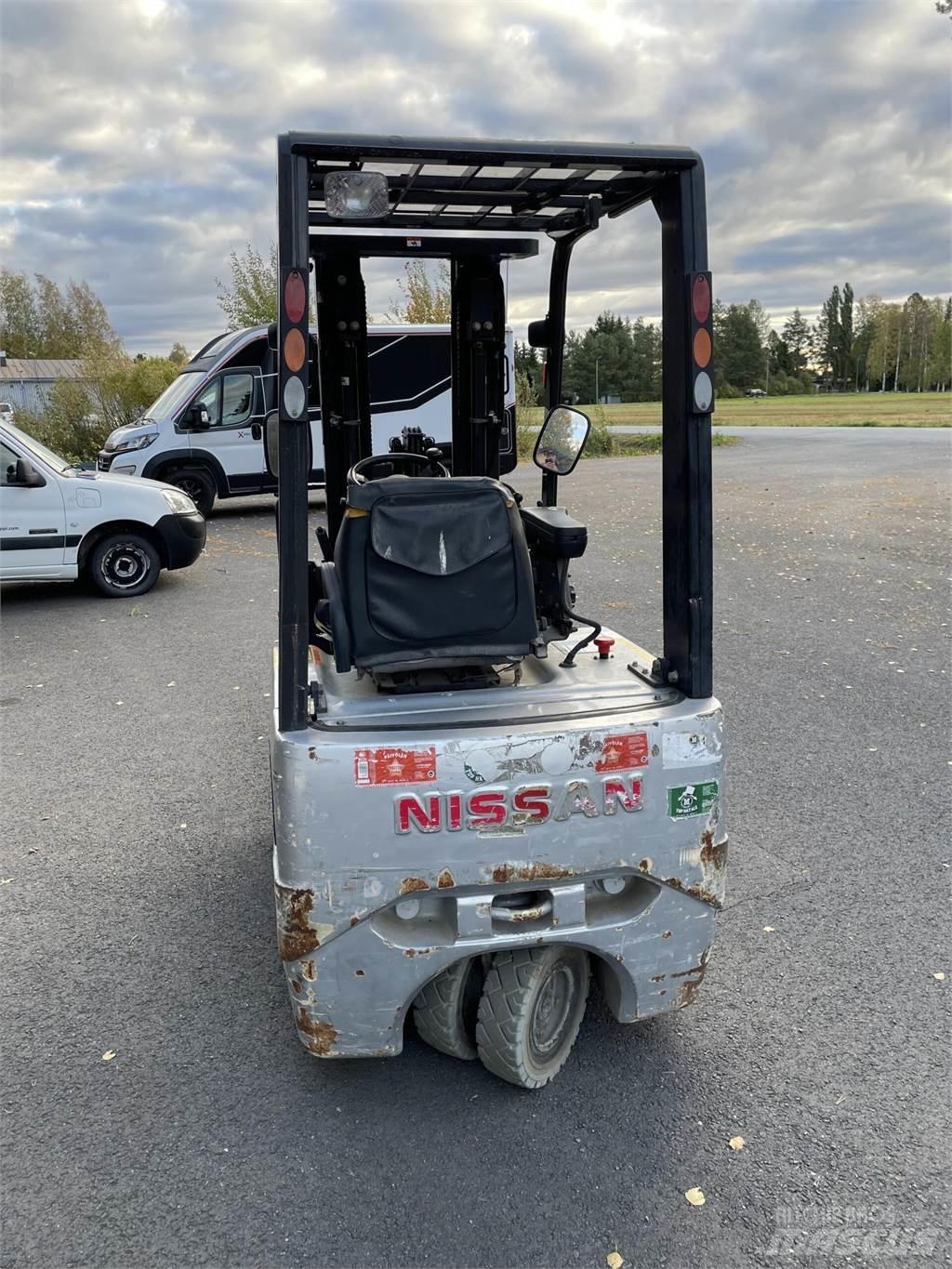 Nissan 15 Electric Forklifts