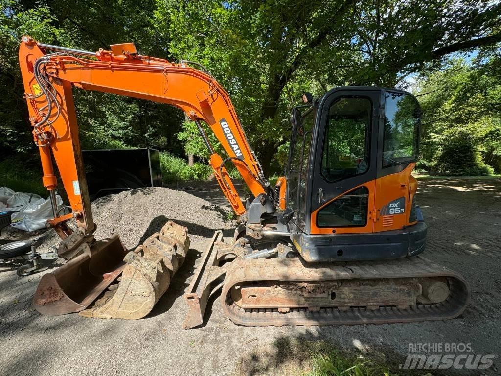 Doosan DX 85 R-3 Mini excavators  7t - 12t
