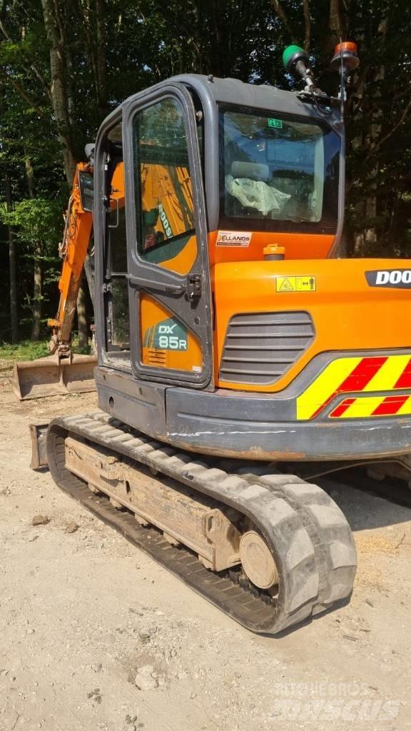 Doosan DX 85 R-3 Mini excavators  7t - 12t