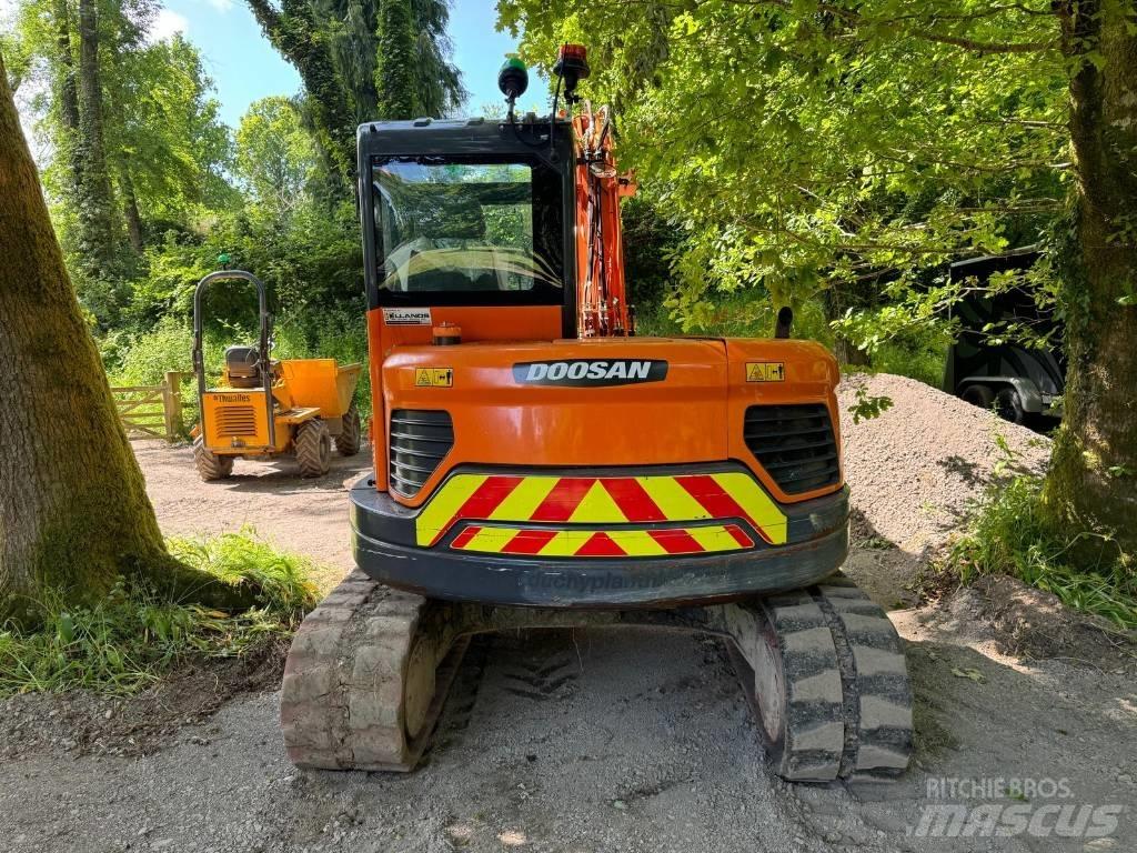 Doosan DX 85 R-3 Mini excavators  7t - 12t