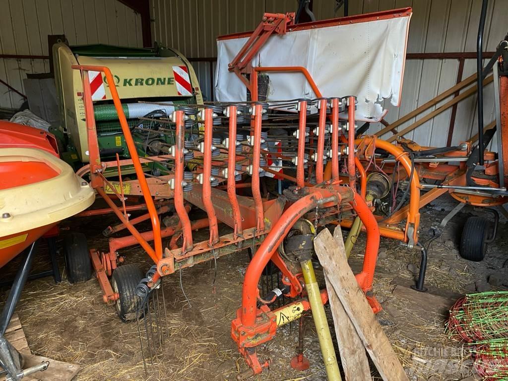 Kuhn GA3501 Swathers \ Windrowers