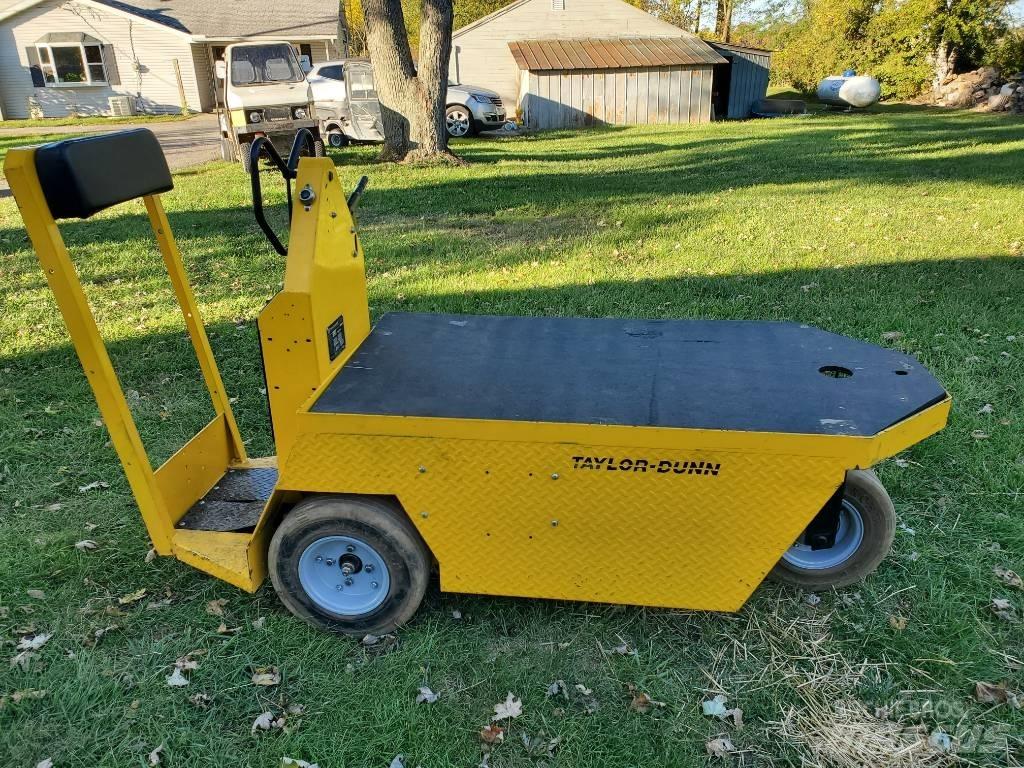 Taylor-Dunn SC090 Tow Trucks / Wreckers