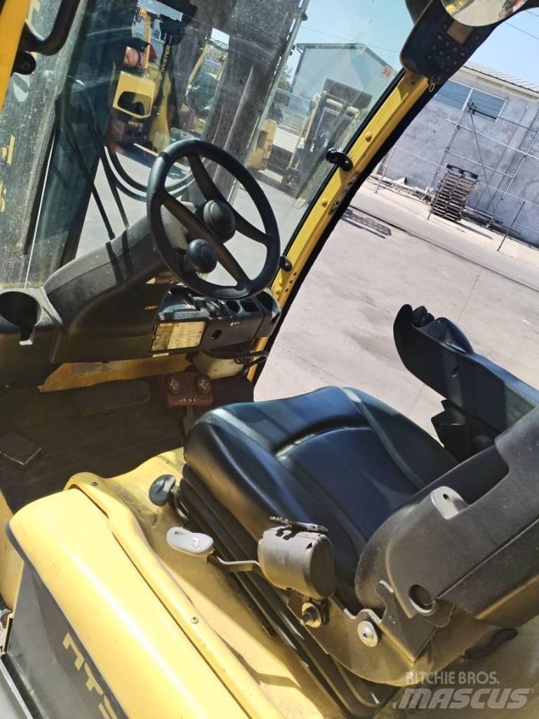 Hyster J2.5XN Electric Forklifts