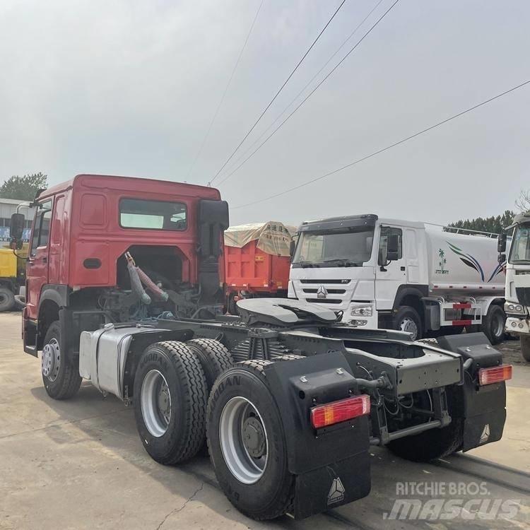 Howo 420 6x4 Conventional Trucks / Tractor Trucks